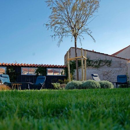 L'Annexe De Gaston Villa Le Port des Barques Bagian luar foto